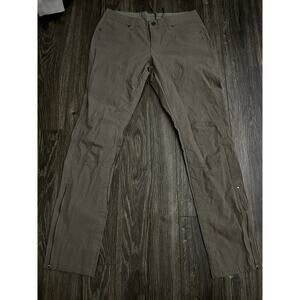 Kuhl Women's Cropped Pants in Tan